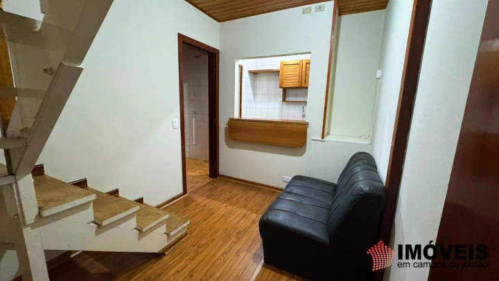 Apartamento Residencial para Locação Mensal/Anual - Campos do Jordão, Vila Abernéssia - REF: AP0265 Imagem da galeria de fotos: Apartamento Residencial para Locação Mensal/Anual - Campos do Jordão, Vila Abernéssia - REF: AP0265