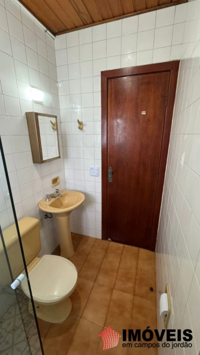 Apartamento Residencial para Locação Mensal/Anual - Campos do Jordão, Vila Abernéssia - REF: AP0265 Imagem da galeria de fotos: Apartamento Residencial para Locação Mensal/Anual - Campos do Jordão, Vila Abernéssia - REF: AP0265