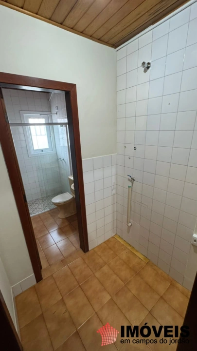 Apartamento Residencial para Locação Mensal/Anual - Campos do Jordão, Vila Abernéssia - REF: AP0265 Imagem da galeria de fotos: Apartamento Residencial para Locação Mensal/Anual - Campos do Jordão, Vila Abernéssia - REF: AP0265