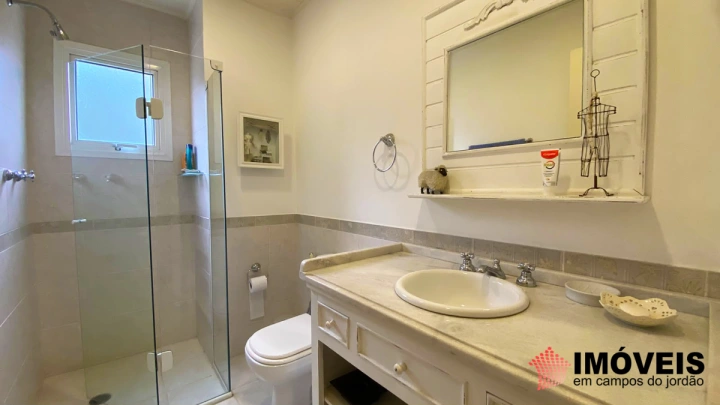 Imagem da galeria de fotos: Apartamento Residencial para Venda - Campos do Jordão, Vila Capivari - REF: AP0275