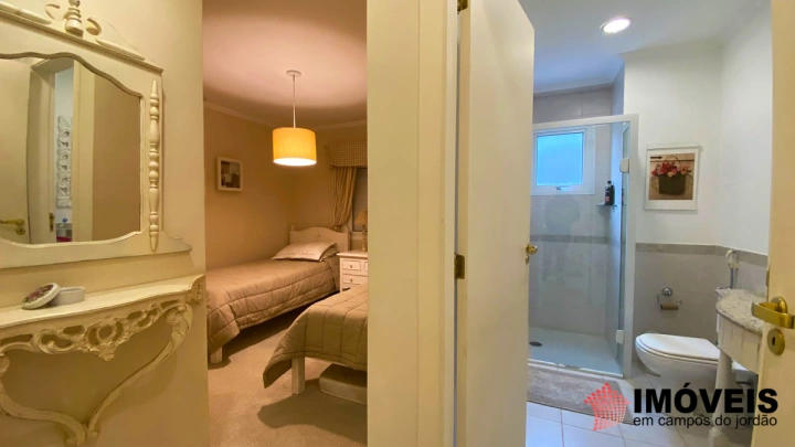 Imagem da galeria de fotos: Apartamento Residencial para Venda - Campos do Jordão, Vila Capivari - REF: AP0275