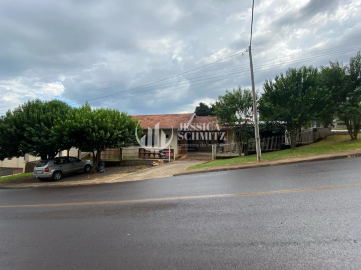 Imagem da galeria de fotos: Casa Residencial para Venda - Santo Antônio do Sudoeste, Centro - REF: 2664